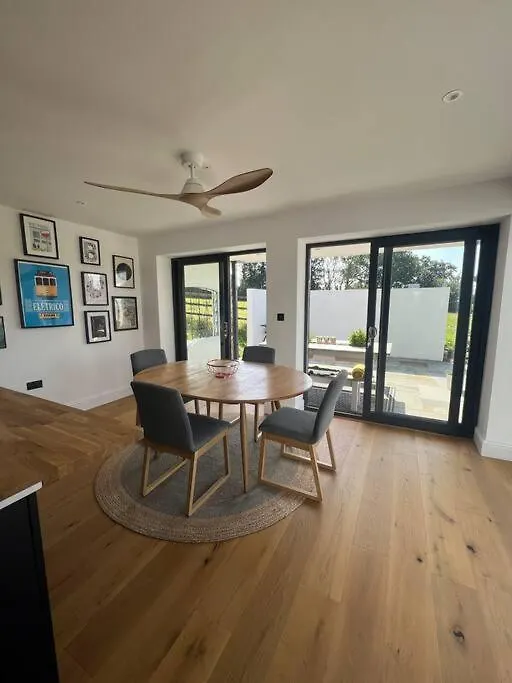 Stunning Home With Magnificent Views In East Devon Exeter 0*,